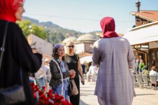 استقبال از سالروز میلاد پیامبر (ص) در سارایوو + عکس