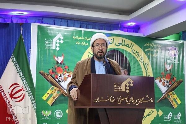 محمدآصف حکمت، معاون پژوهش دانشگاه المصطفی در افغانستان