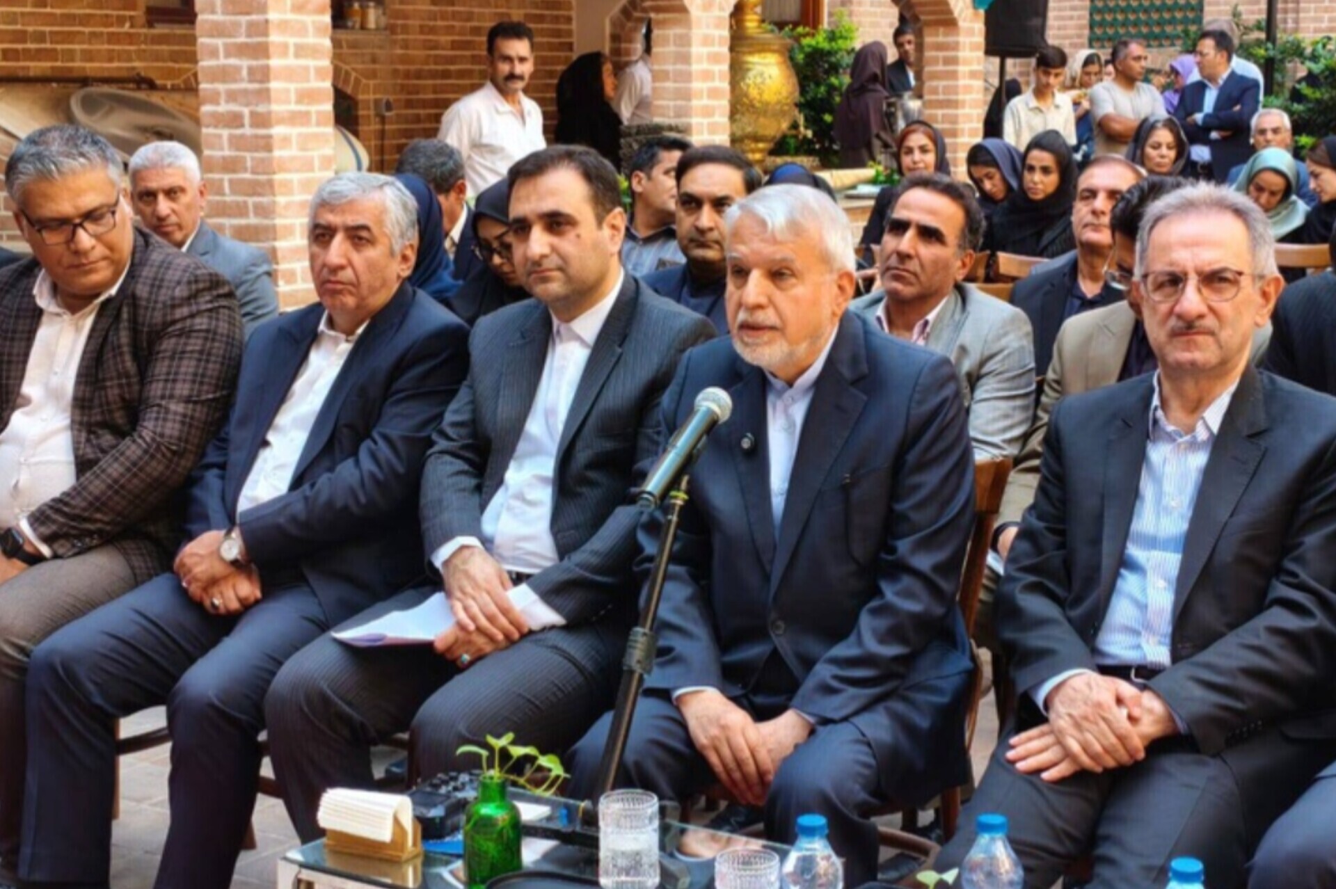 برخط