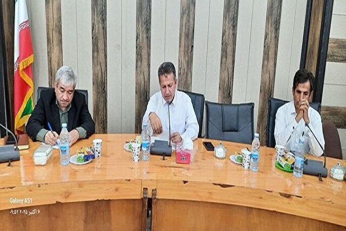 صدای نخبگان را به مسئولان برسانیم