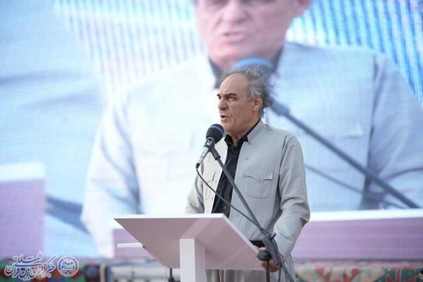 قطب‌الدین صادقی پژوهشگر کُرد