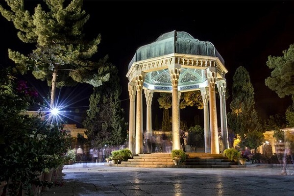 انتشار برای روز یکشنبه 20 مهر///// معارف «حافظ» راهنمای انسان هر عصری به سمت سعادت الهی است +صوت