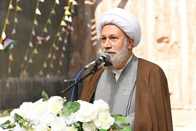 محوریت شاهچراغ(ع) در حمل‌ونقل شهری شیراز حفظ شود