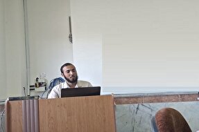 رساله «معناشناسی روابط خانوادگی در قرآن؛ مطالعه موردی: مودت و معاشرت» دفاع شد