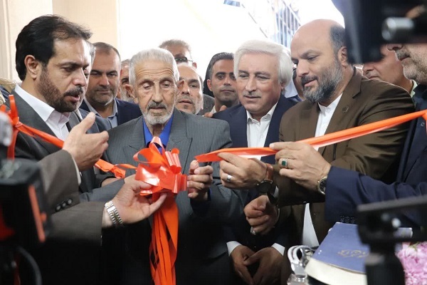 آیین افتتاح این مدرسه که با حضور حمیدرضا خان‌محمدی معاون وزیر و رئیس سازمان نوسازی، توسعه و تجهیز مدارس کشور