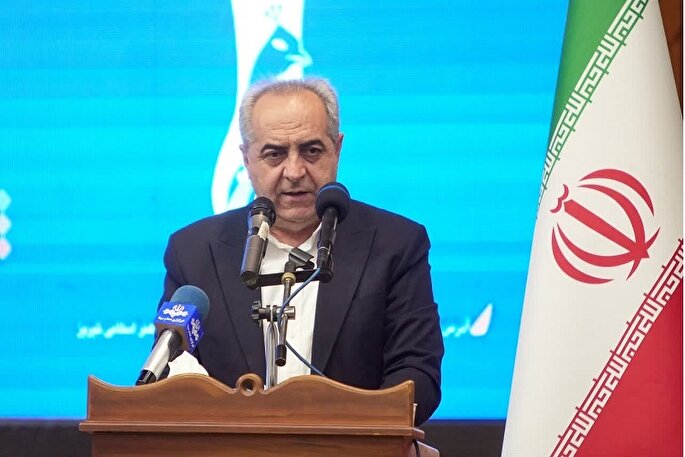 سمن‌ها نهادهای نظم خودجوش جامعه‌ هستند