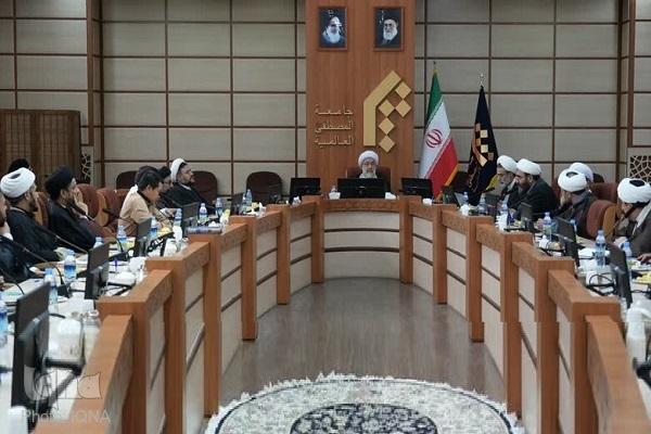 علی عباسی، رئیس جامعه المصطفی العالمیه علی عباسی، رئیس جامعه المصطفی العالمیه