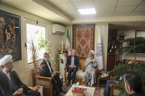 دانشگاهها باید برای حل چالشهای استان تهران درگیر نظام مسائل استان شوند دانشگاهها باید برای حل چالشهای استان تهران درگیر نظام مسائل استان شوند