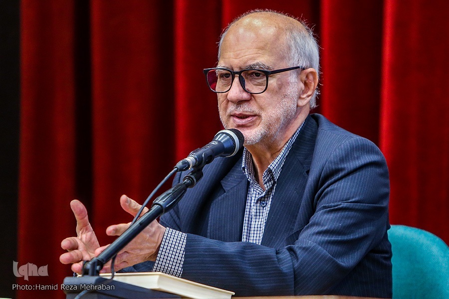 مدیریت مساجد کشور از منطق اسلام و قرآن فاصله گرفته است