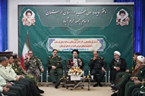عکس | دیدار فرماندهان و کارکنان نیروهای مسلح با نماینده ولی‌ فقیه در لرستان