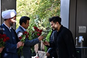 استقبال هیئت رئیسه دانشگاه تبریز از دانشجویان + عکس