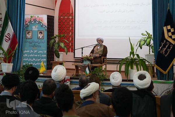 علی عباسی، رئیس جامعه المصطفی العالمیه