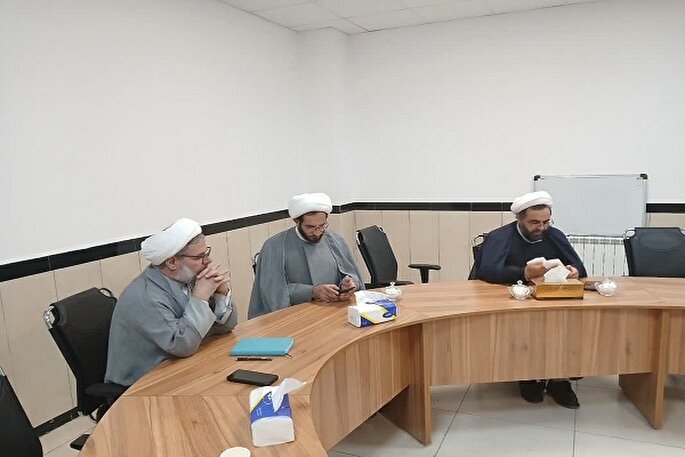 مشارکت ۱۰۰ مجموعه قرآنی در اجرای برنامه‌های تخصصی مسابقات قرآن اوقاف