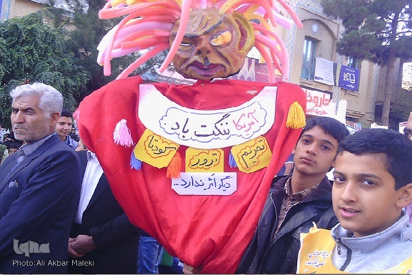 هنوز آماده نیست//// نابودی استکبار و صهیون به دست دانش‌آموزان امروز رقم خواهد خورد +صوت