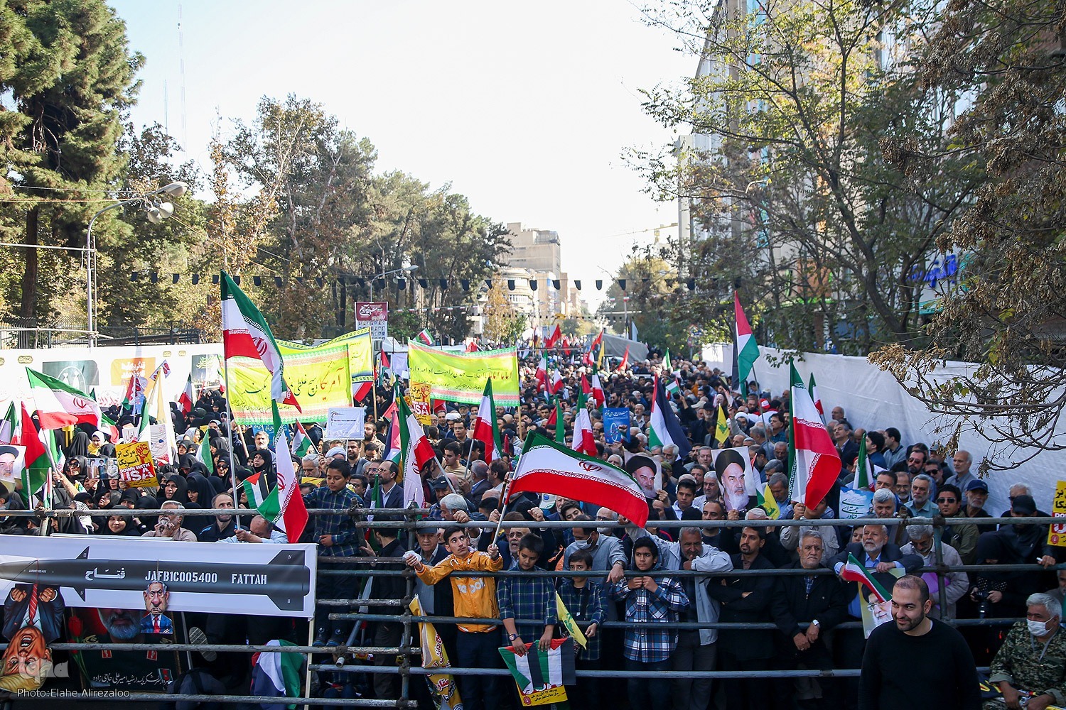 راهپیمایی یوم‌الله ۱۳ آبان در تهران