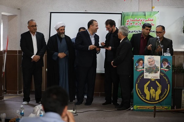 رونق تولید ملی بزرگ‌ترین مرگ بر آمریکا