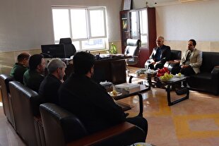 کتاب «همسفر آتش و برف» در یزد رونمایی می‌شود