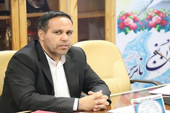 برگزاری محفل انس با قرآن با حضور دانشجویان دانشگاه‌های استان در پیام نور استان مرکزی 