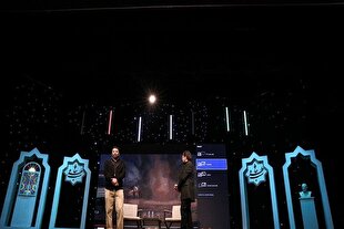 گرامیداشت یاد سرداران شهید در ویژه برنامه «شب خاطره»