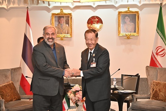 دیدار رئیس مجلس نمایندگان تایلند با نمایندگان مجلس شورای اسلامی ج.ا.ایران دیدار رئیس مجلس نمایندگان تایلند با نمایندگان مجلس شورای اسلامی ج.ا.ایران