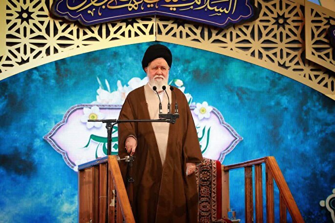 حل مشکلات اقتصادی نیازمند حرکت جهادی و مقتدرانه مسئولان است