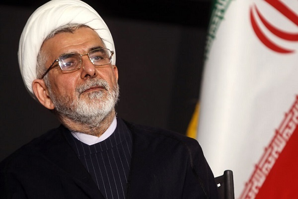 هنوز آماده نیست//// تنها راه نمایش اقتدار و عظمت نظام استفاده از فرهنگ دفاع مقدس است +صوت