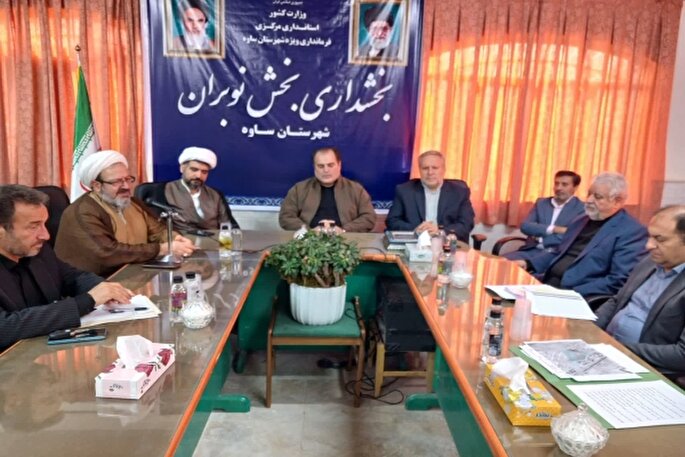 دشمنان سعی دارند بین هویت ملی و مذهبی مردم فاصله بیندازند