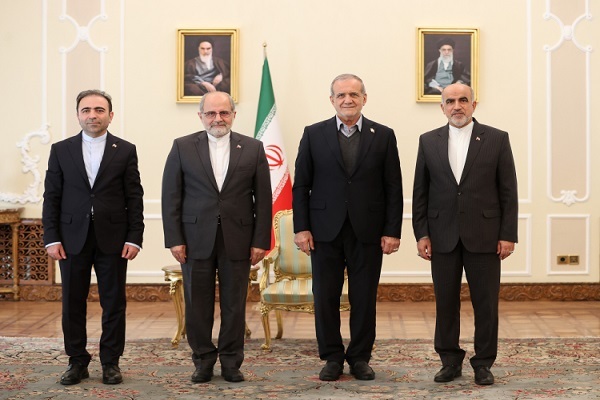 وظیفه سفرا: خنثی‌سازی روایت‌سازی‌ها و تبلیغات ضد ایرانی