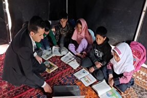 معلمی که در دل کوه‌ها چراغ امید روشن کرده است