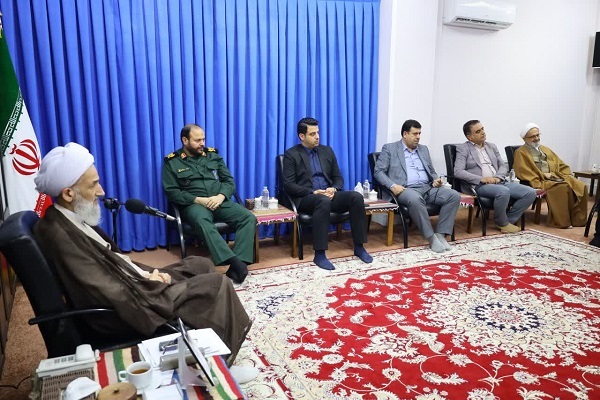 نماینده ولیفقیه در مازندران گفت: تفسیر گرانسنگ «تسنیم» اثر آیتالله جوادی آملی از افتخارات علمی و معنوی استان است و همایش تجلیل از این اثر باید در بالاترین سطح و با مشارکت همه نهادهای استانی برگزار شود. نماینده ولیفقیه در مازندران گفت: تفسیر گرانسنگ «تسنیم» اثر آیتالله جوادی آملی از افتخارات علمی و معنوی استان است و همایش تجلیل از این اثر باید در بالاترین سطح و با مشارکت همه نهادهای استانی برگزار شود.