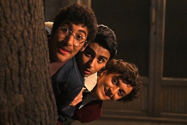 در حال تکمیل / «بچه مردم» تصویری صادقانه از رنج و تنهایی انسان معاصر ارائه داد در حال تکمیل / «بچه مردم» تصویری صادقانه از رنج و تنهایی انسان معاصر ارائه داد