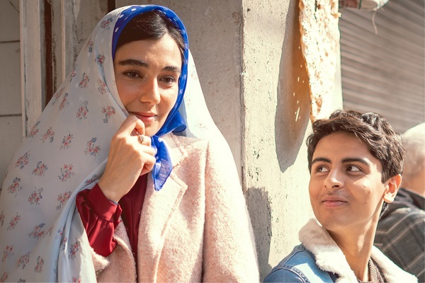 در حال تکمیل / «بچه مردم» تصویری صادقانه از رنج و تنهایی انسان معاصر ارائه داد در حال تکمیل / «بچه مردم» تصویری صادقانه از رنج و تنهایی انسان معاصر ارائه داد