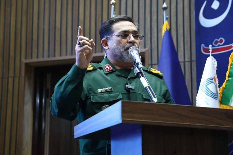 سردار حسین زارعکمالی فرمانده سپاه انصارالحسین(ع) سردار حسین زارعکمالی فرمانده سپاه انصارالحسین(ع)