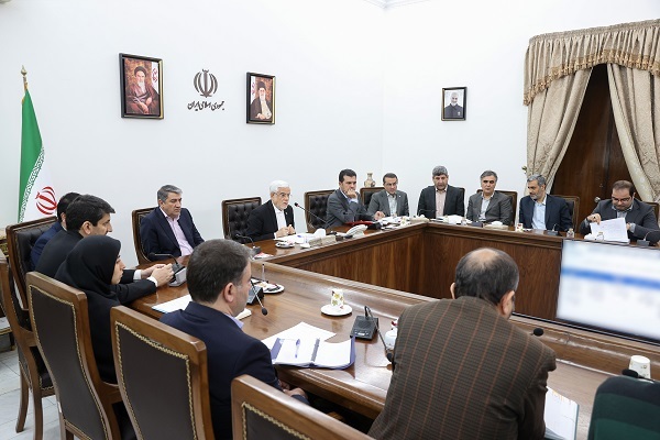 عارف در چهارمین جلسه ستاد توسعه فناوری و کاربرد هوش مصنوعی