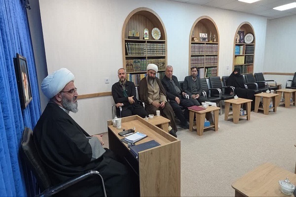 حجتالاسلام والمسلمین مرتضی مطیعی نماینده ولیفقیه در استان دیدار با اعضای هیأت امنای جامعه فعالان مردمی اربعین استان حجتالاسلام والمسلمین مرتضی مطیعی نماینده ولیفقیه در استان دیدار با اعضای هیأت امنای جامعه فعالان مردمی اربعین استان