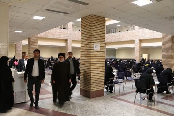 آزمون کادر اداری قوه قضاییه برگزار شد