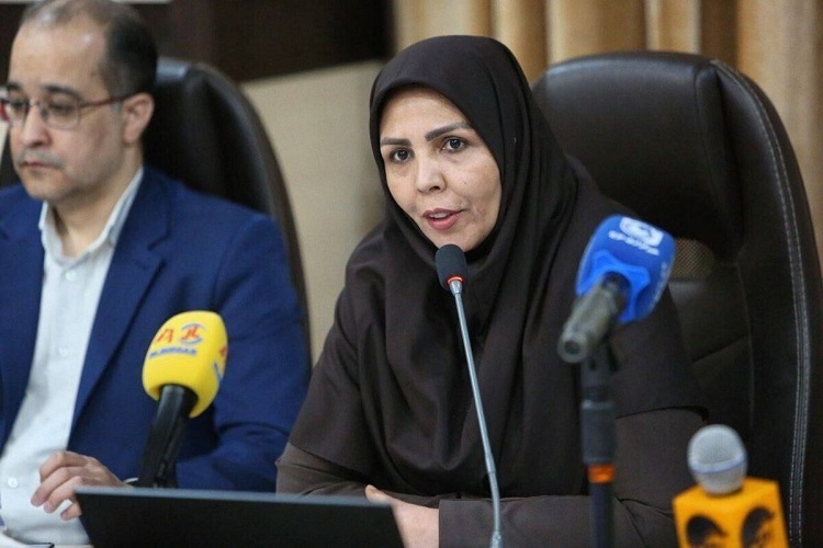 فاطمه حامد ابریشم‌تاب، مدیرکل دفتر امور زنان و خانواده استانداری خراسان رضوی،