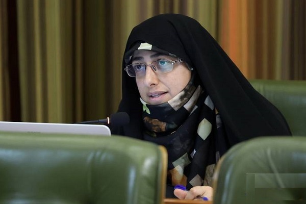 زهرا شمس‌احسان رئیس کمیته اجتماعی شورای شهر تهران