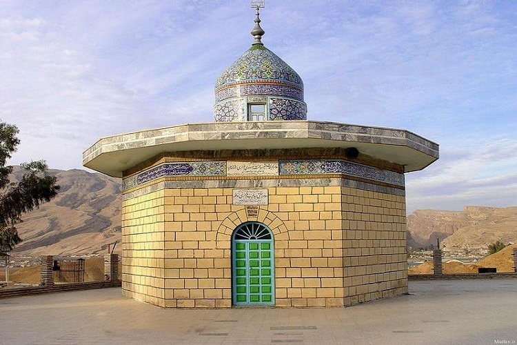 مرقد سید نعمت الله جزایری