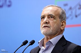 انتقاد رئیس‌جمهور از برخی نگاه‌های تحقیرآمیز نسبت به زنان