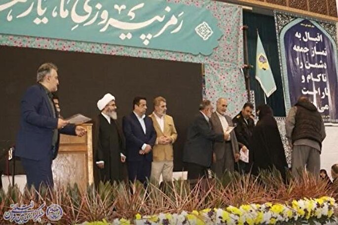 نمازجمعه آمل در جشن میلاد بانوی دو عالم؛ تجلی شور فاطمی