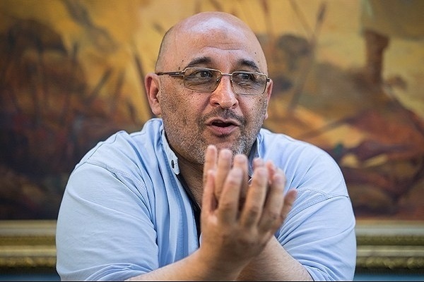 عدم جریانسازی هنر متعهد مدلول نبود ارتباط میان هنرمند و اهل علم است +صوت عدم جریانسازی هنر متعهد مدلول نبود ارتباط میان هنرمند و اهل علم است +صوت