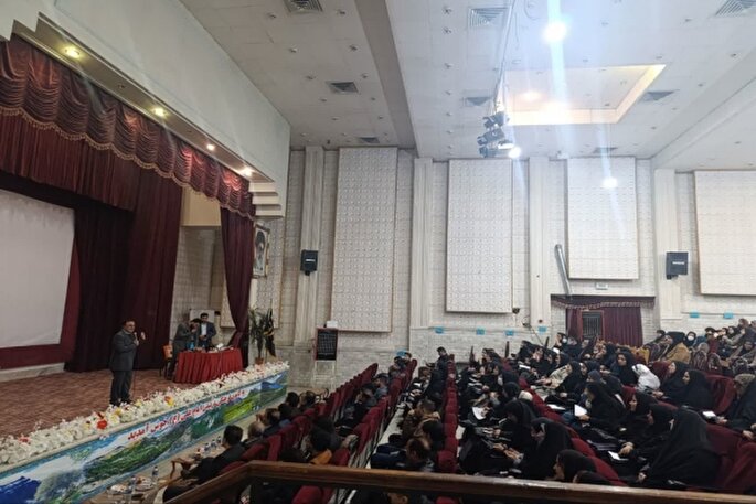 رویداد «شهر نماز، شهر قرآن» پیوند جوانان با قرآن را تقویت می‌کند