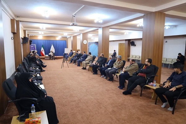 معرفی سرمایه‌های انسانی نشانه عقلانیت جامعه است