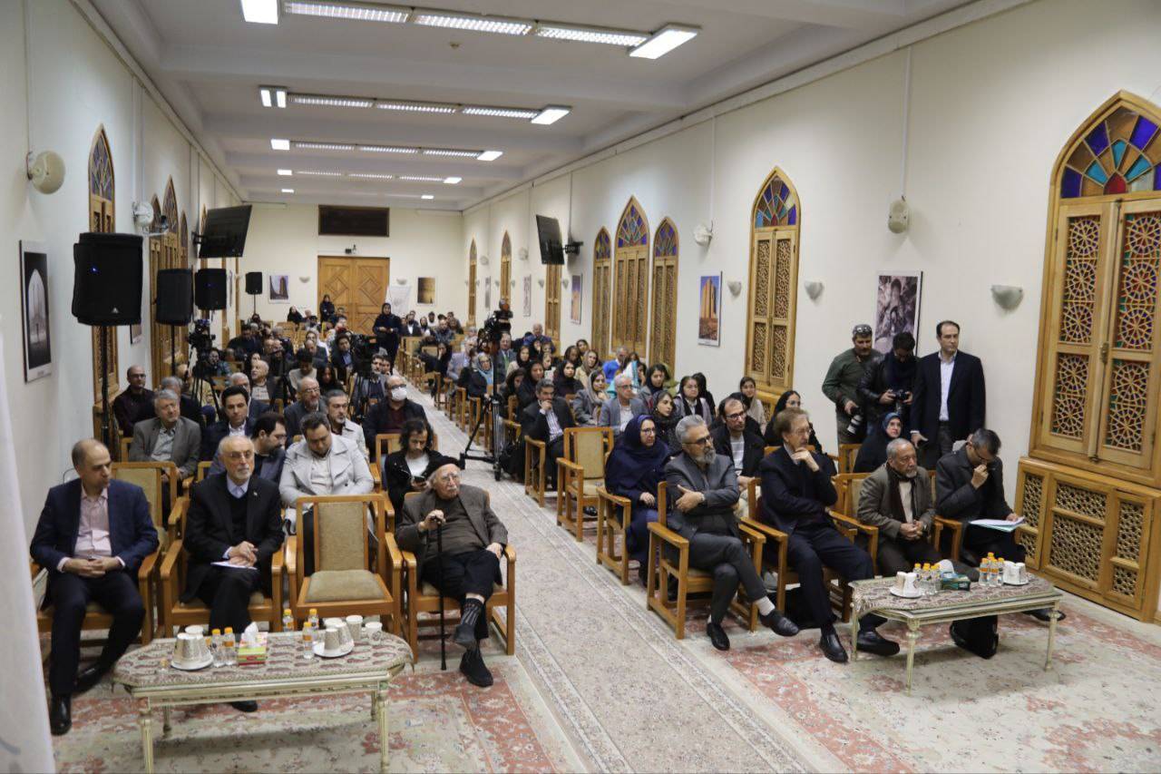 مراسم بزرگداشت استاد فتحالله مجتبائی در بنیاد ایرانشناسی برگزار شد مراسم بزرگداشت استاد فتحالله مجتبائی در بنیاد ایرانشناسی برگزار شد