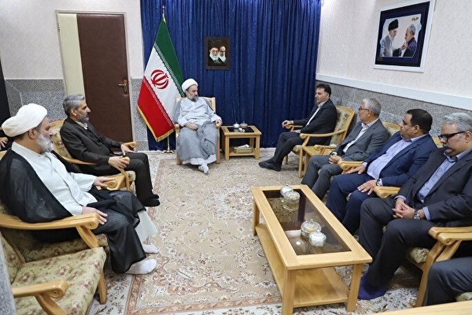 روحیه جهادی و خدمت صادقانه لازمه موفقیت مدیران است