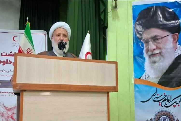 حجت‌الاسلام واعظی، مسئول دفتر نمایندگی ولی‌فقیه در جمعیت هلال احمر آذربایجان شرقی