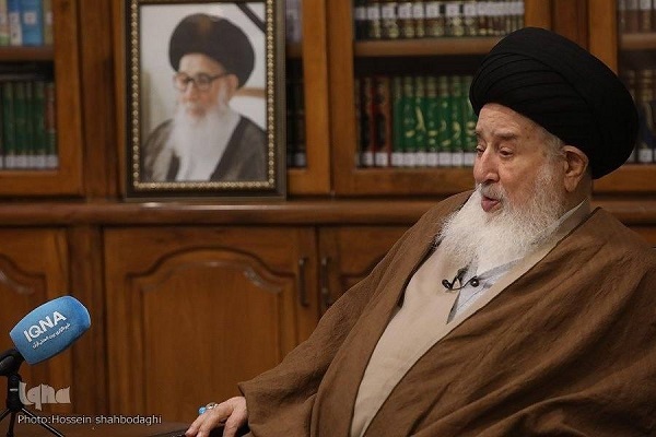 فقاهت، تواضع و خدمت؛ روایت مرجعی کم‌نظیر + فیلم