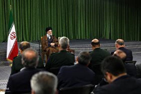 دیدار رهبر معظم انقلاب با دست اندرکاران کنگره بزرگداشت ۵۵۸۰ شهید استان البرز