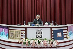 زبان فارسی می‌تواند زبان علم شود